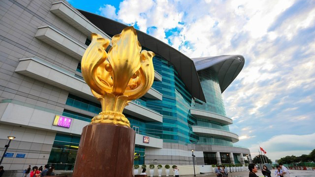 香港观光两天游,金紫荆广场,维多利亚海港夜景